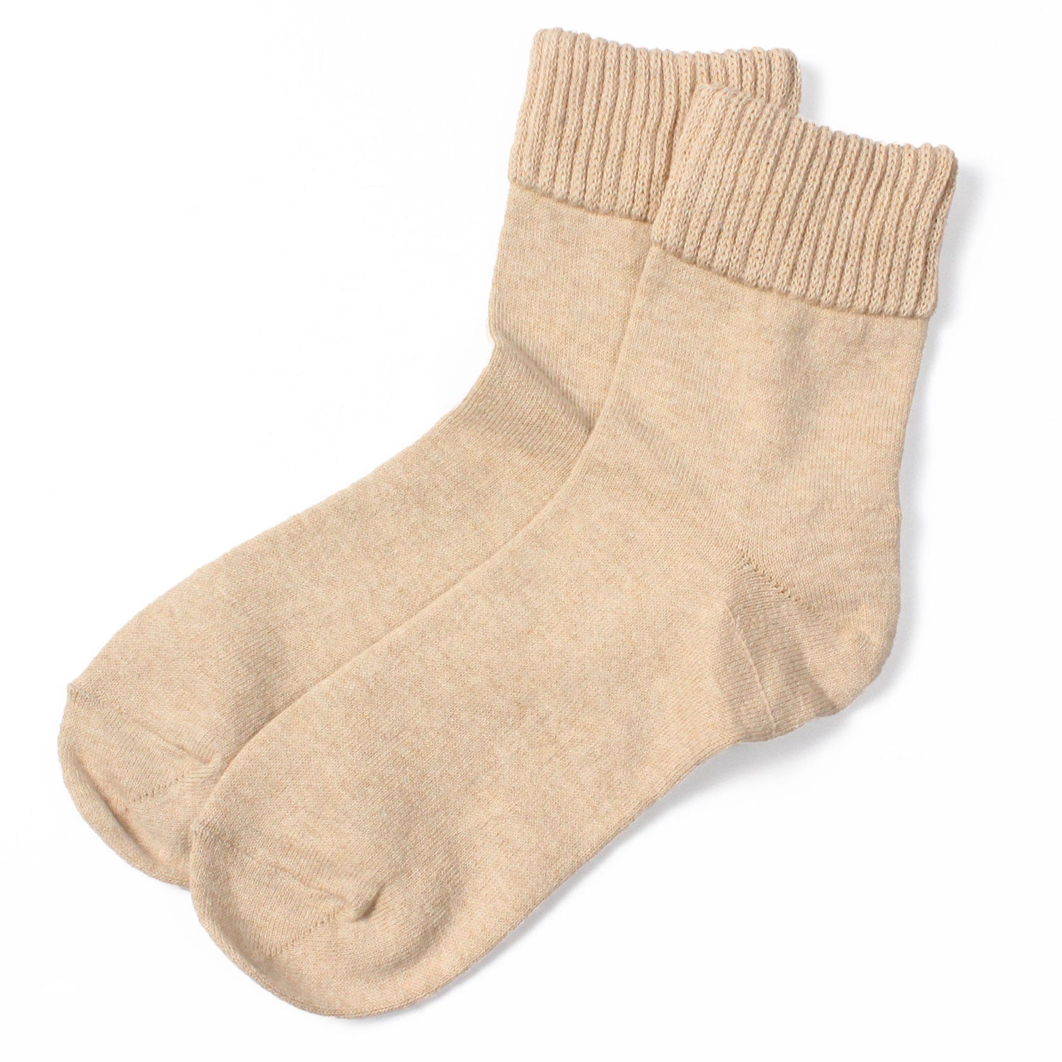 Loose-fitting heel-smoothing socks with elastic cuffs - 590a