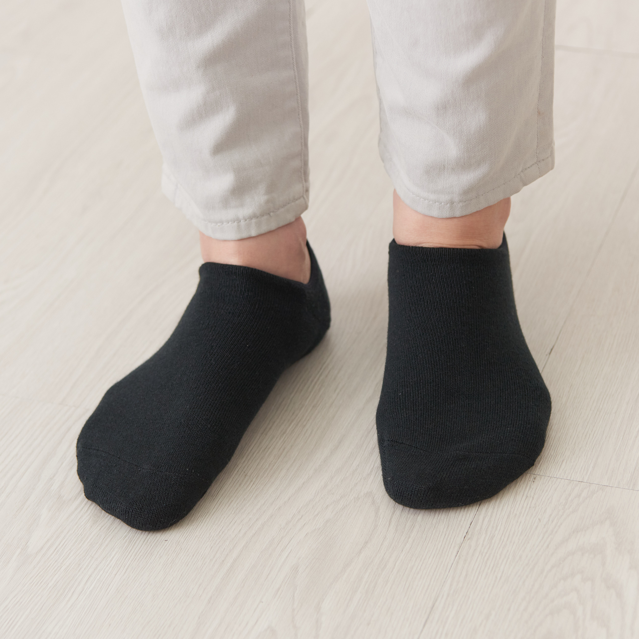 Heel-Smoothing Socks - Double-layer wool-blend sneaker length - 645
