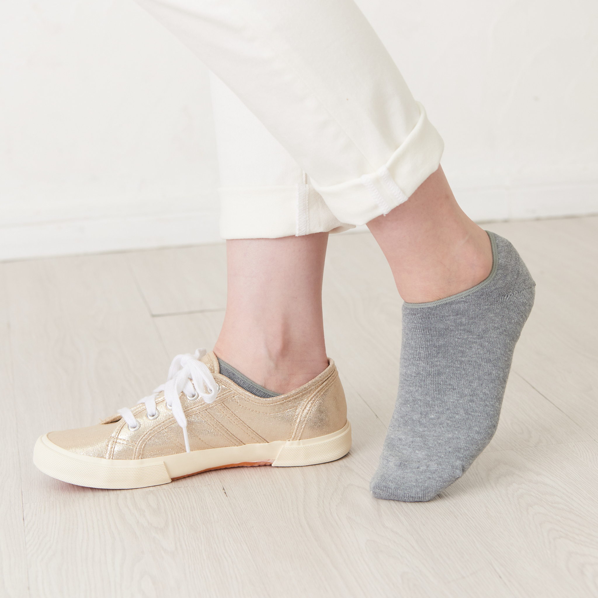 Heel-Smoothing Socks - Double-layer wool-blend sneaker length - 645