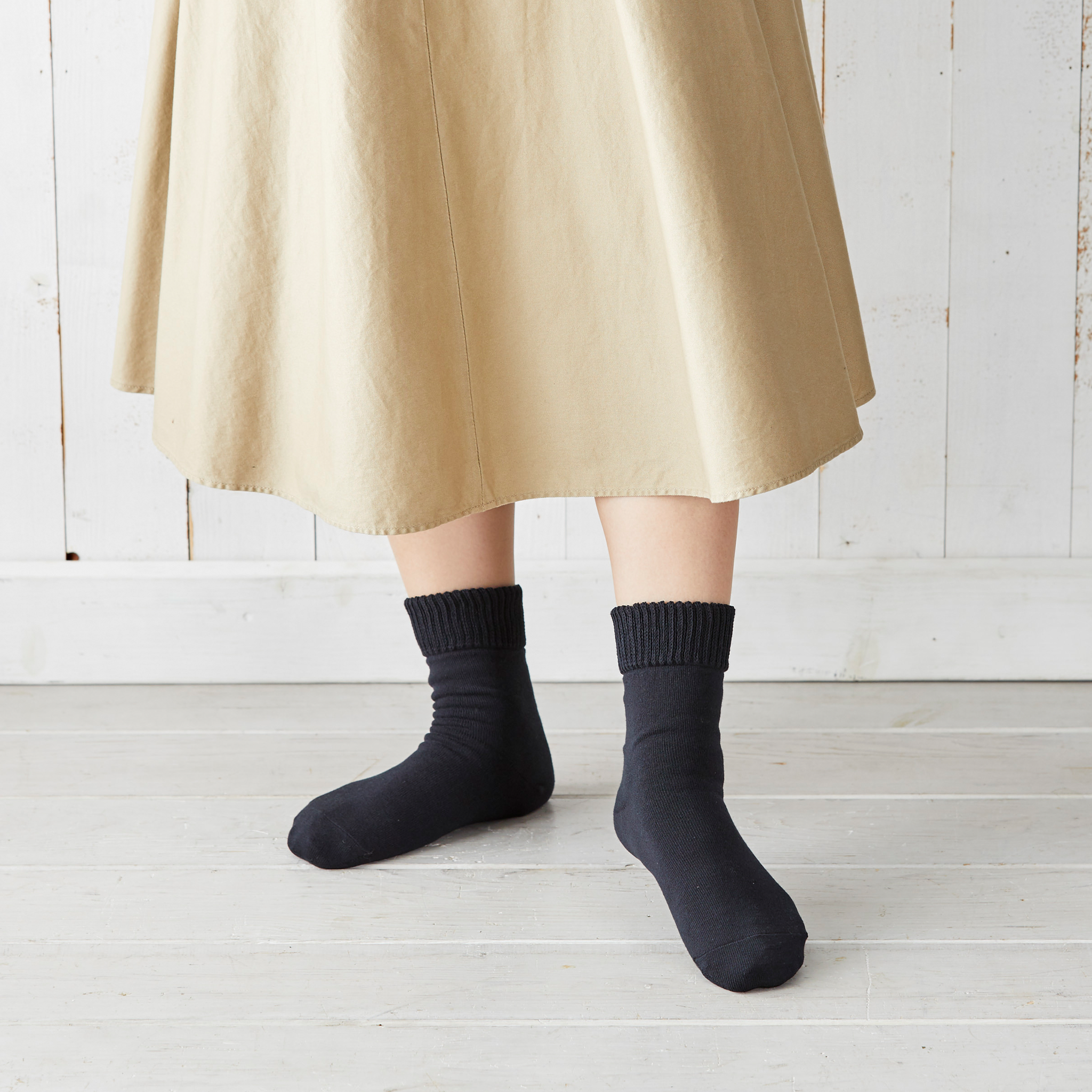 Double-layered wool-blend socks for smooth soles - 720