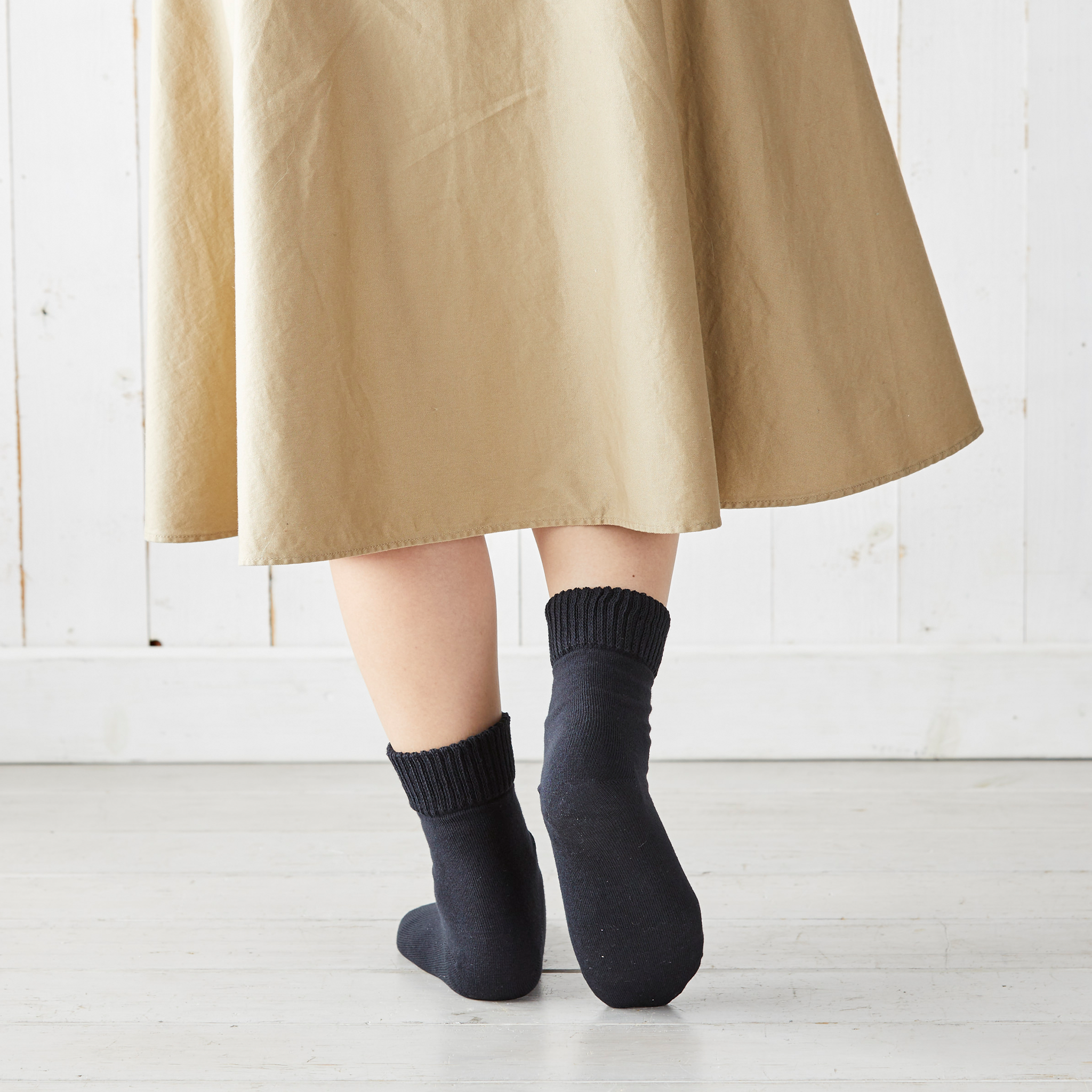 Double-layered wool-blend socks for smooth soles - 720