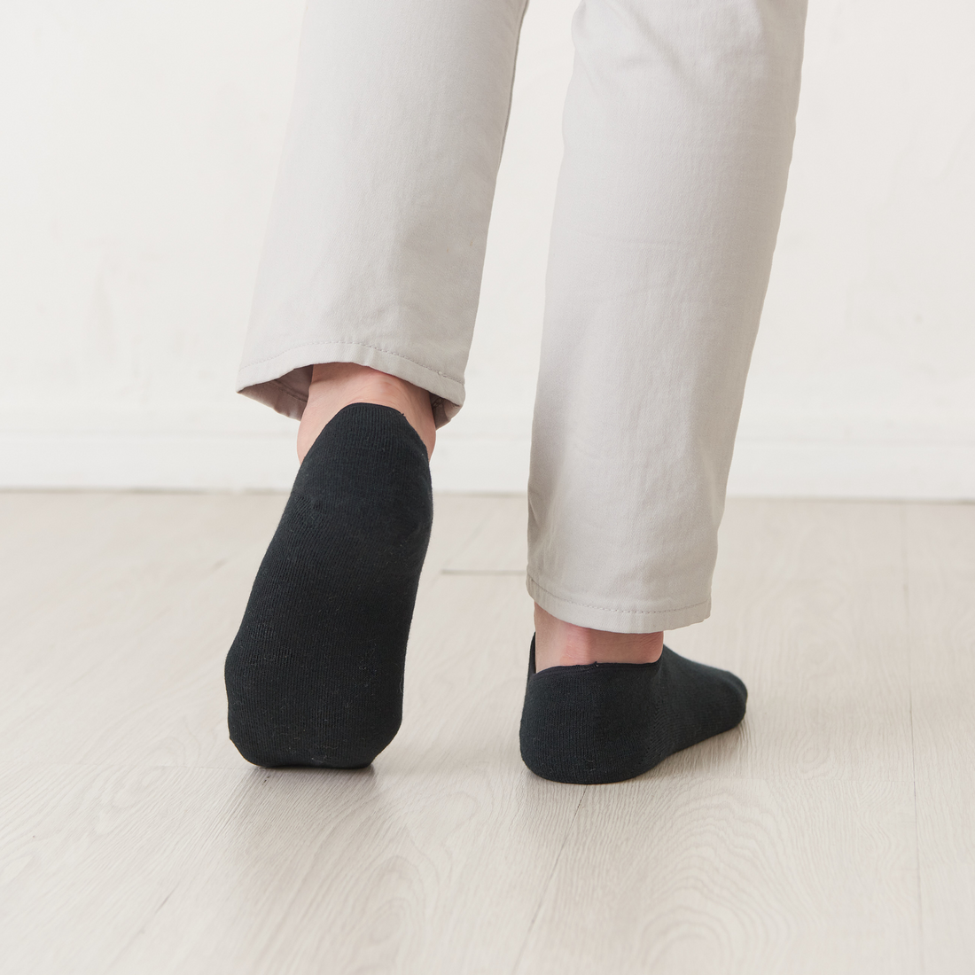Heel-Smoothing Socks - Double-layer wool-blend sneaker length - 645