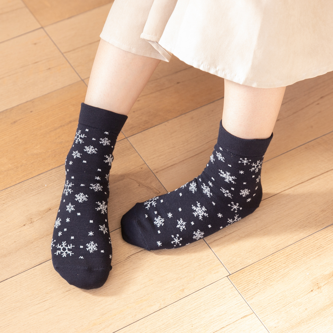 Smooth-heel socks double-layer wool blend [Snow] - 656