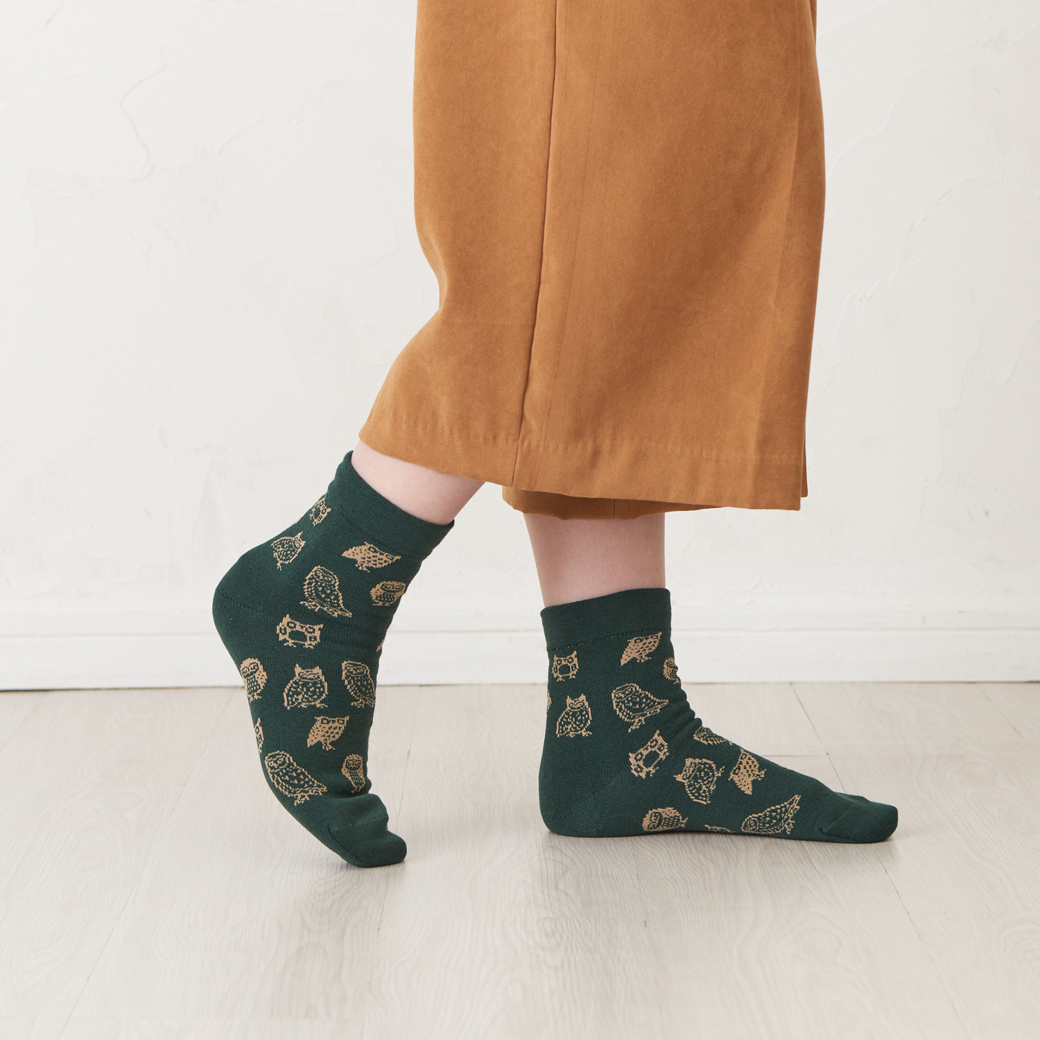 Smooth-heel socks double-layer wool blend [Owls] - 660