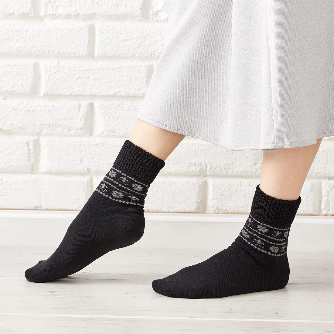 Smooth-heel socks double-layer wool blend [Nordic-themed] - 746